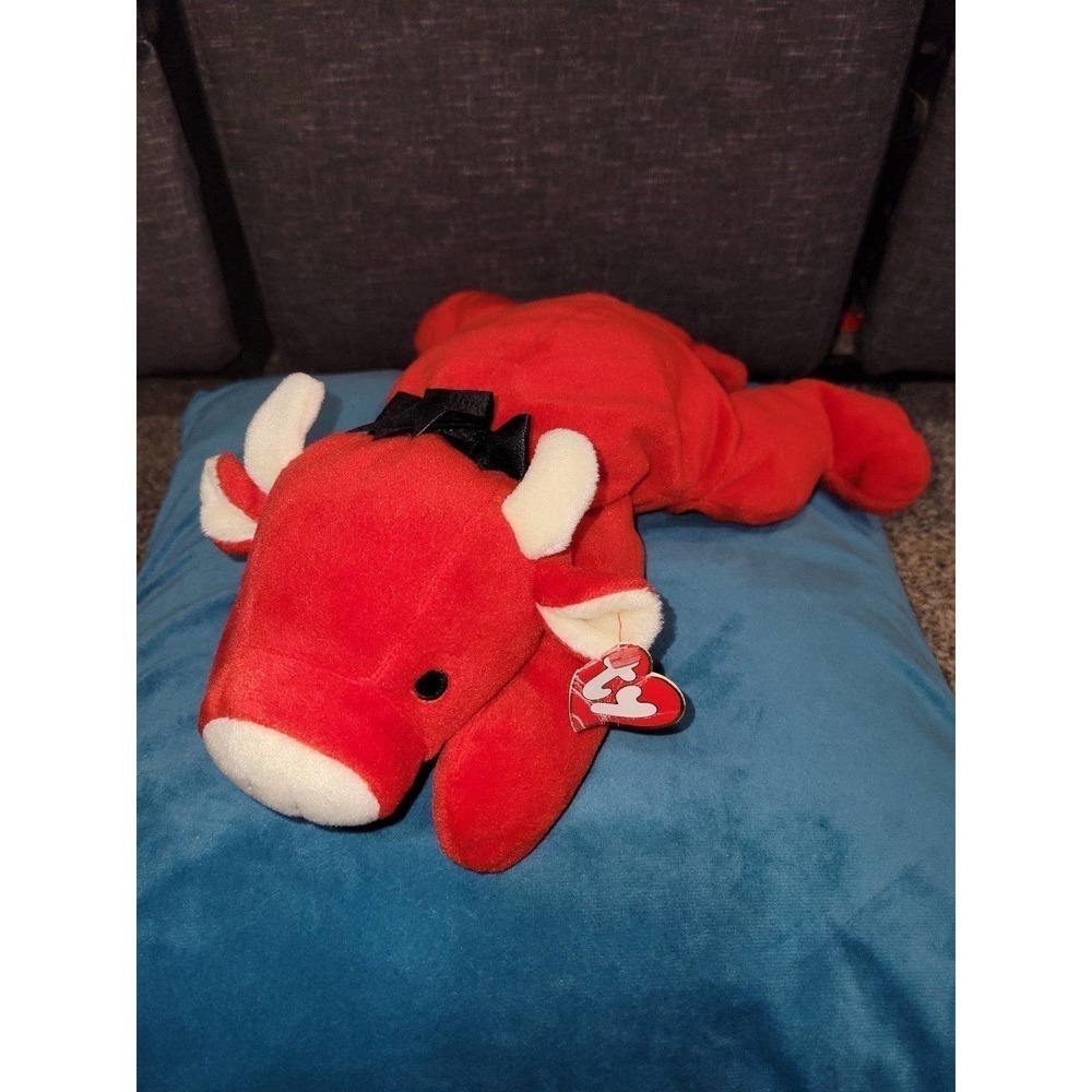 Ty beanie buddie Red the bull